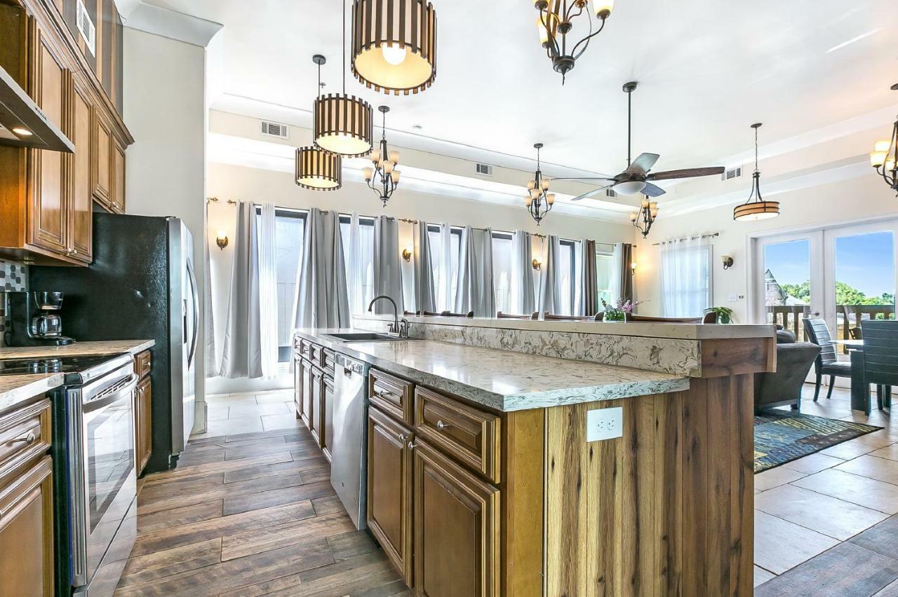 ניו אורלינס Spacious 4Br Condo On Carondelet Near All Hot Spo מראה חיצוני תמונה